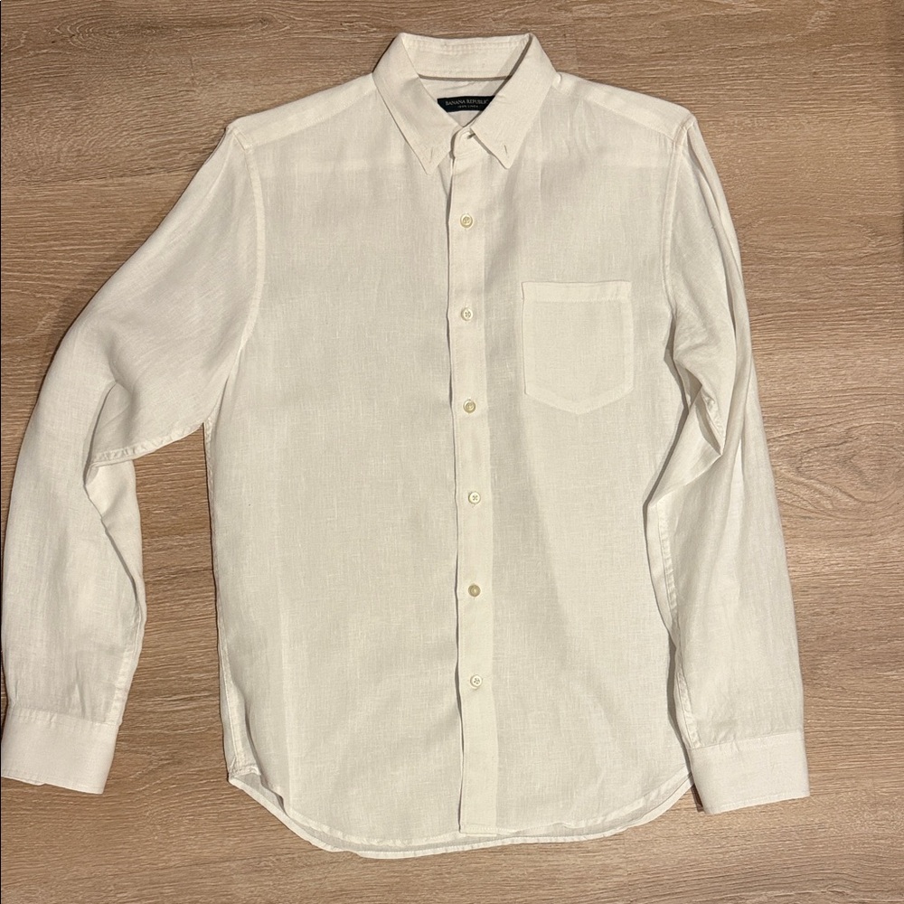 Banana Republic 100% Linen Camden Fit Classic White Men's Shirt (Small)